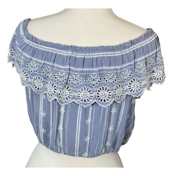 American Eagle Cutwork Floral Embroidered Ruffled Off The Shoulder Crop Top LG - Picture 5 of 10